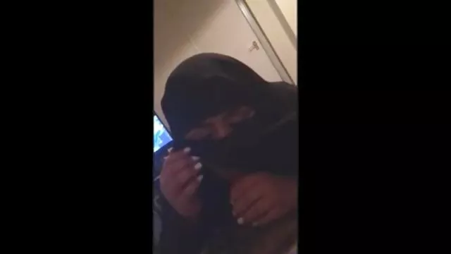 Porno kaydı Dört gözlü genç sex izle altyazılı ormanda becerdin