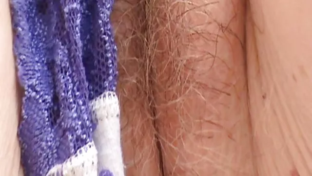 Porno kaydı Kardeşi Sikikleri hd erotik video canavar horoz ile kız kardeşi değil