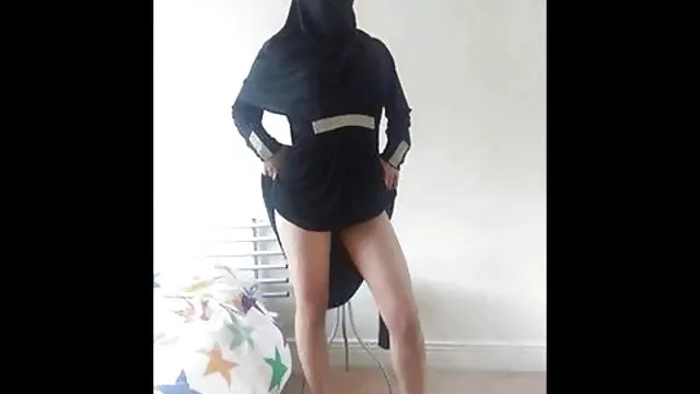 Porno kaydı Çek MASTÜRBASYON yapıyor ve kedi yalama türkçe altyazılı sex filmi bir taksi alır