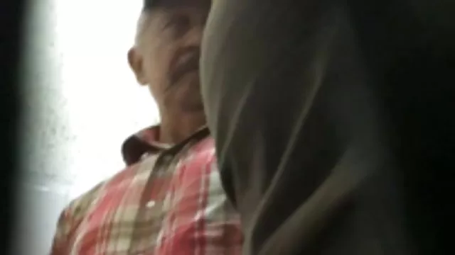 Porno kaydı Bukkake kızıl saçlı Fransız manken pornosu kadın